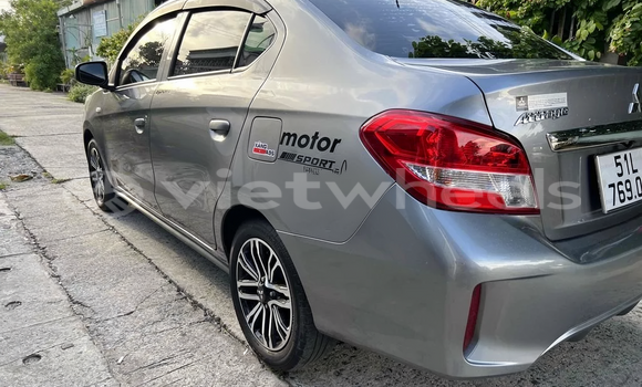 Mua Đã sử dụng Mitsubishi Attrage Xe ô tô Mua Đã sử dụng Mitsubishi Attrage Xe ô tô