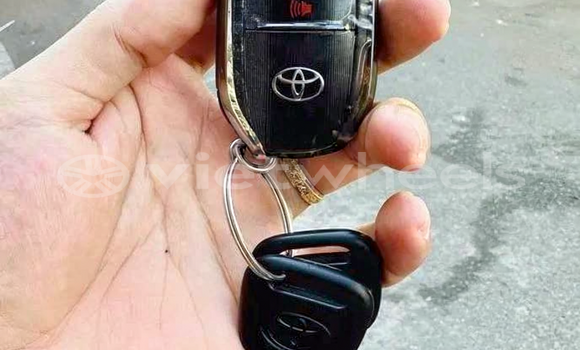 Mua Đã sử dụng Toyota HiLux Xe ô tô Mua Đã sử dụng Toyota HiLux Xe ô tô
