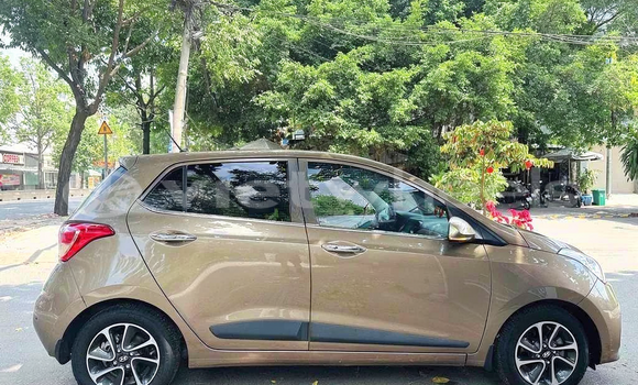 Mua Đã sử dụng Hyundai Grand i10 1.2AT Xe ô tô Mua Đã sử dụng Hyundai Grand i10 1.2AT Xe ô tô
