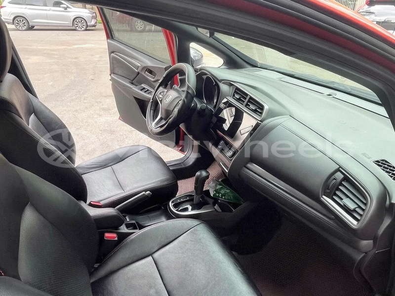 Big with watermark honda jazz hanoi ha noi 47123