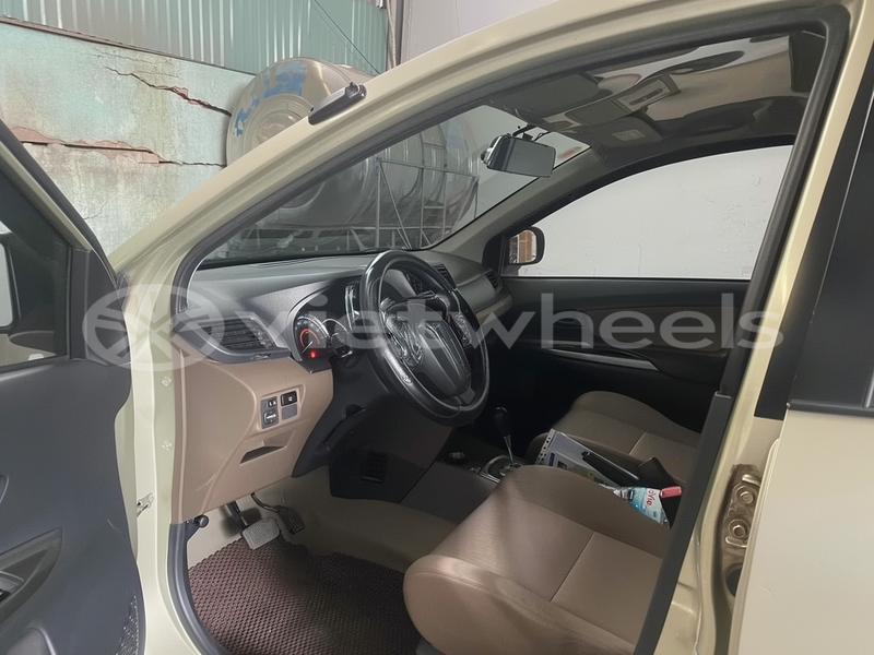 Big with watermark toyota avanza at hanoi tp ho chi minh 47138