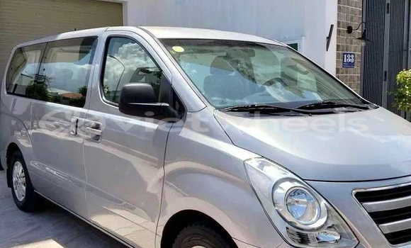 Mua Đã sử dụng Hyundai Starex Xe ô tô Mua Đã sử dụng Hyundai Starex Xe ô tô