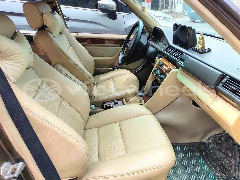 Big with watermark mercedes e hanoi tp ho chi minh 47144