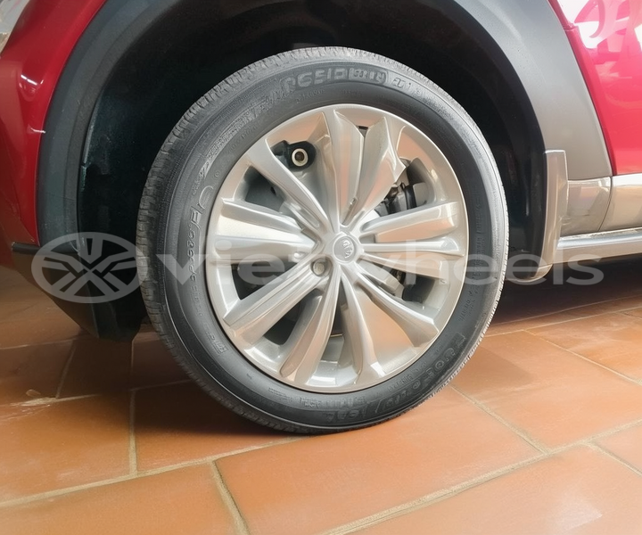 Big with watermark ford explorer hanoi tp ho chi minh 47156