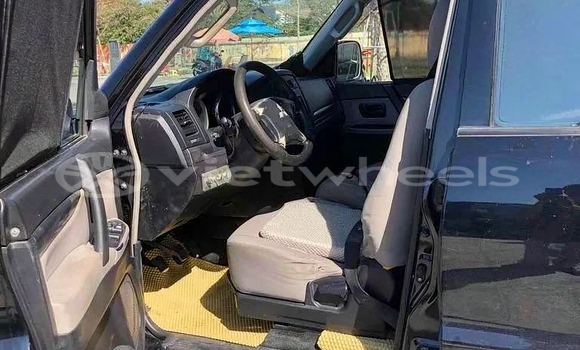 Mua Đã sử dụng Mitsubishi Pajero Xe ô tô Mua Đã sử dụng Mitsubishi Pajero Xe ô tô