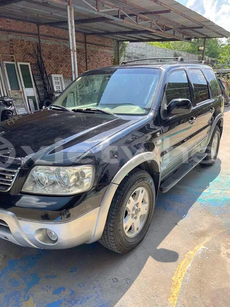 Big with watermark ford escape hanoi tp ho chi minh 47176