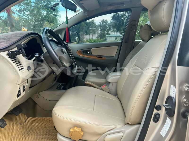 Big with watermark toyota innova hanoi khanh hoa 47190