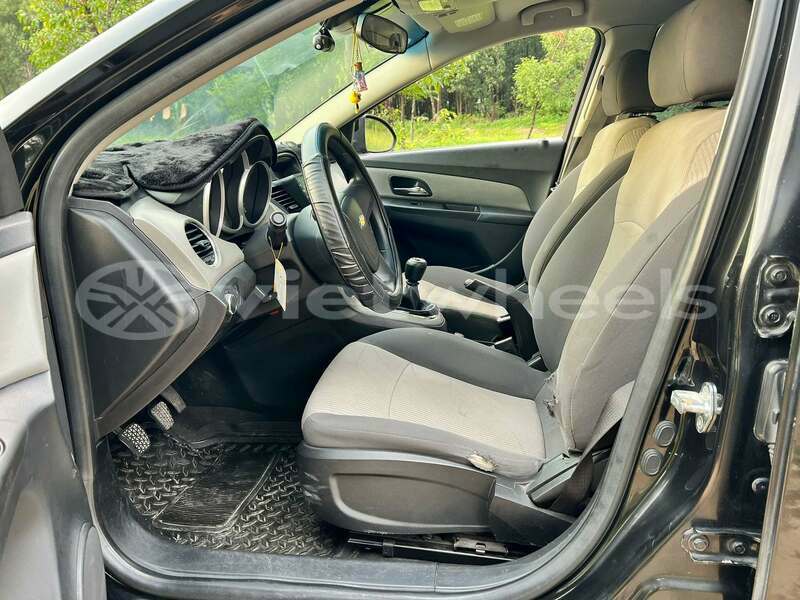 Big with watermark chevrolet cruze hanoi can tho 47195