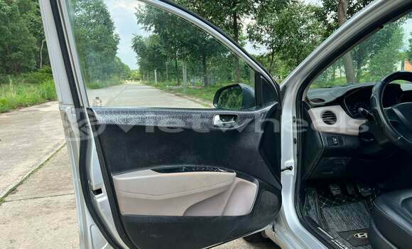 Mua Đã sử dụng Hyundai I10 Xe ô tô Mua Đã sử dụng Hyundai I10 Xe ô tô