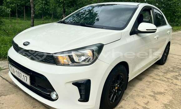 Mua Đã sử dụng Kia Soluto Xe ô tô Mua Đã sử dụng Kia Soluto Xe ô tô