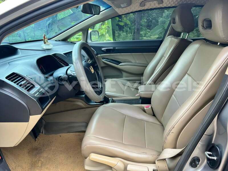 Big with watermark honda civic hanoi gia lai 47202