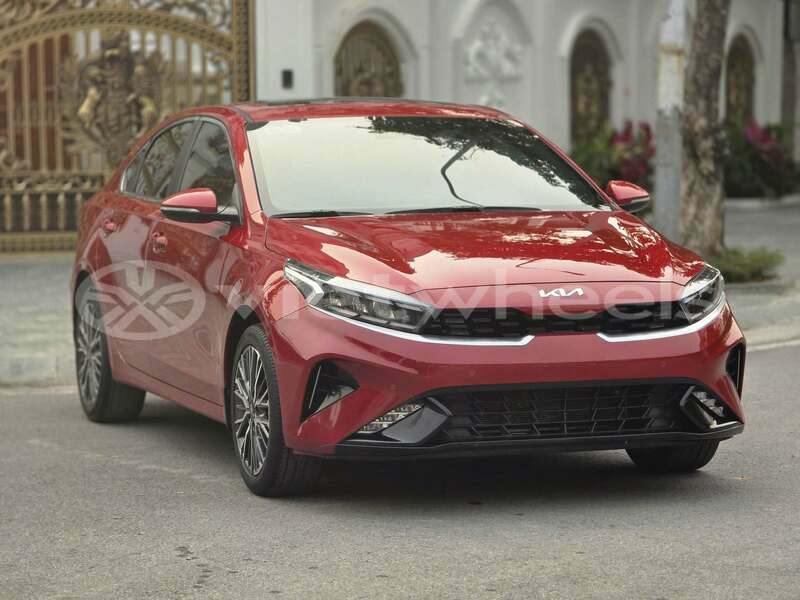 Big with watermark kia k3 hanoi hue 47214