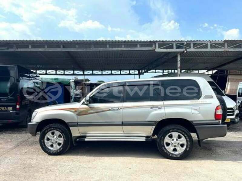 Big with watermark toyota land cruiser hanoi vinh long 47219