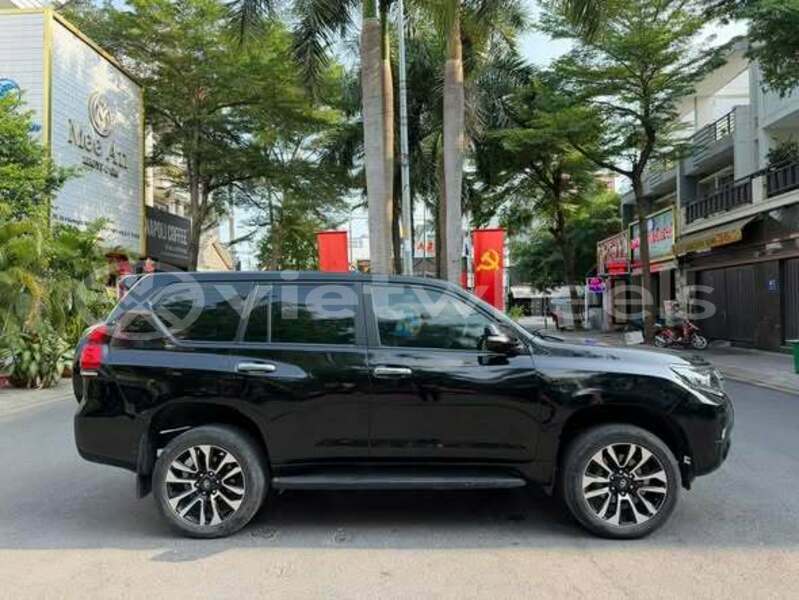 Big with watermark toyota land cruiser ca mau ca mau 47225