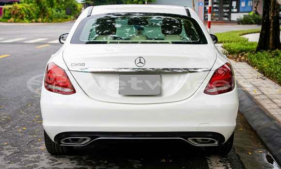 Buy Used Mercedes-benz C-class Car Buy Used Mercedes-benz C-class Car