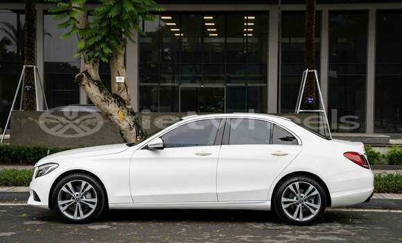 Buy Used Mercedes-benz C-class Car Buy Used Mercedes-benz C-class Car
