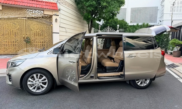 Mua Đã sử dụng KIA Sedona Xe ô tô Mua Đã sử dụng KIA Sedona Xe ô tô