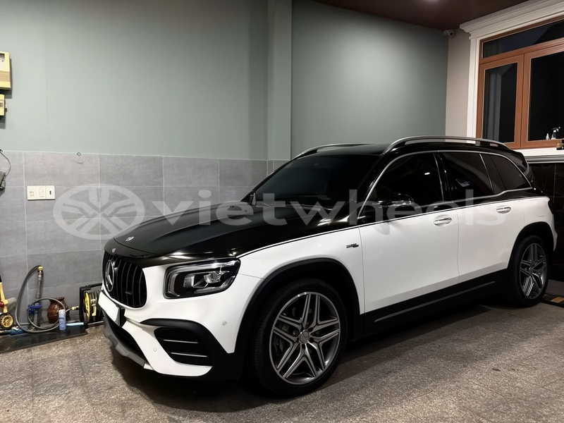 Big with watermark mercedes glb hanoi tp ho chi minh 47269
