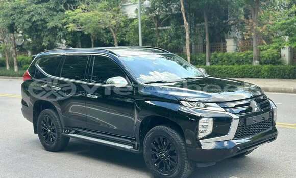 Mua Đã sử dụng Mitsubishi Pajero Xe ô tô Mua Đã sử dụng Mitsubishi Pajero Xe ô tô