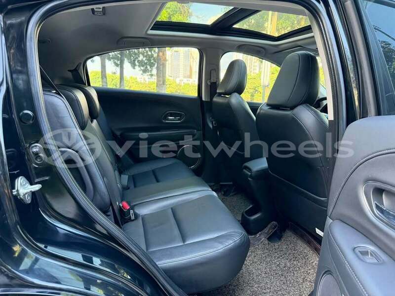 Big with watermark honda hr v hanoi gia lai 47320
