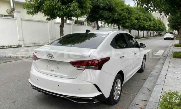 Mua Đã sử dụng Hyundai Accent Xe ô tô Mua Đã sử dụng Hyundai Accent Xe ô tô
