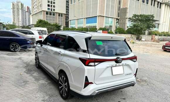 Mua Đã sử dụng Toyota VELOZ Xe ô tô Mua Đã sử dụng Toyota VELOZ Xe ô tô