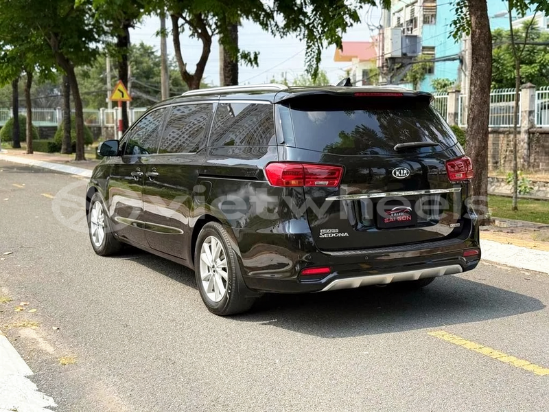 Big with watermark kia sedona hanoi tp ho chi minh 47344