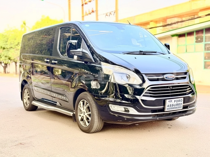 Big with watermark ford tourneo hanoi tp ho chi minh 47346