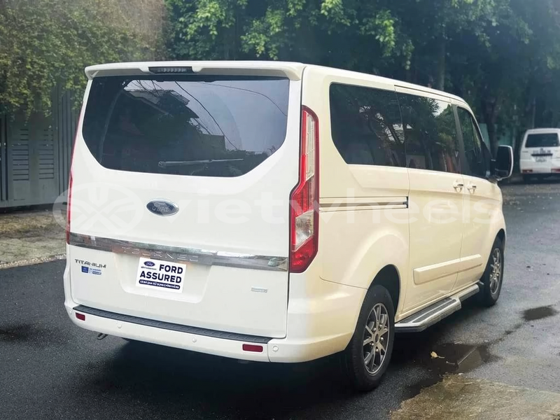 Big with watermark ford tourneo hanoi tp ho chi minh 47349