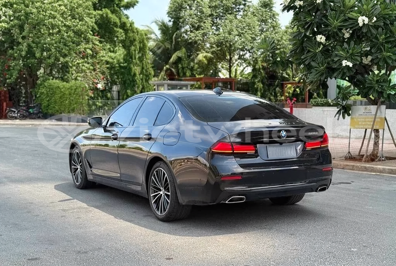 Big with watermark bmw 5 series hanoi tp ho chi minh 47353