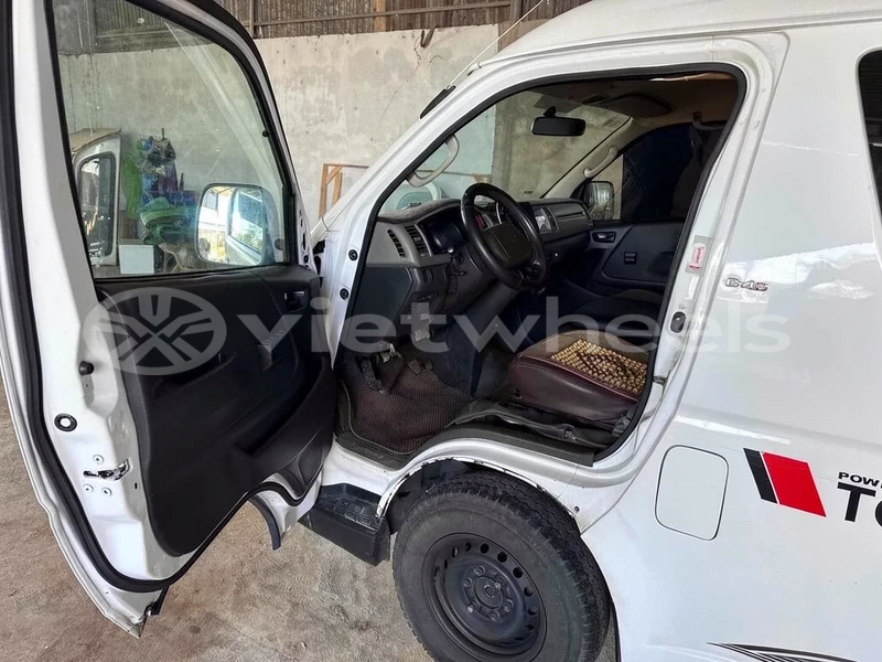 Big with watermark toyota hiace hanoi tp ho chi minh 47357