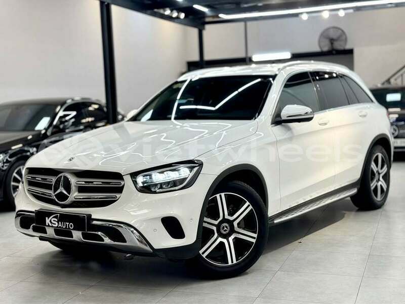 Big with watermark mercedes benz glc hanoi can tho 47393