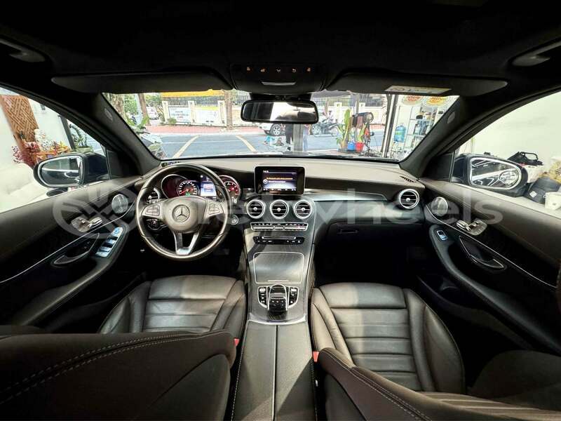 Big with watermark mercedes benz glc none cao bang 47404