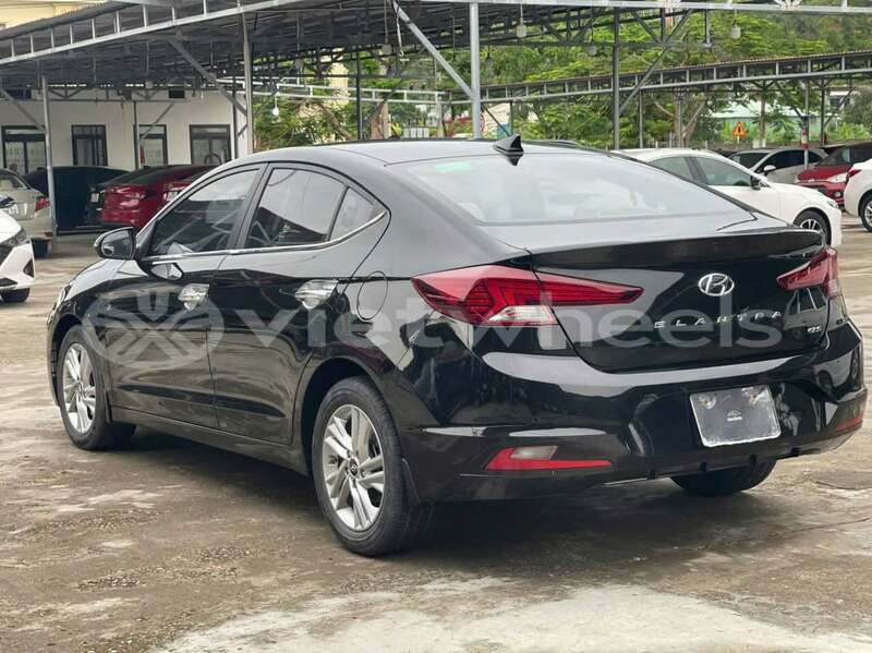 Big with watermark hyundai elantra hanoi hung yen 47420