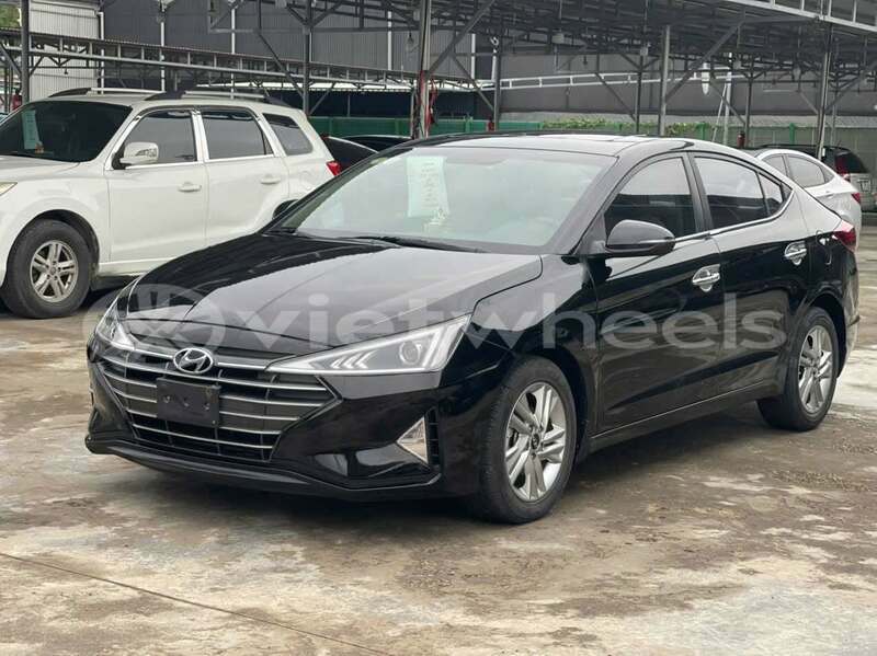 Big with watermark hyundai elantra hanoi hung yen 47420