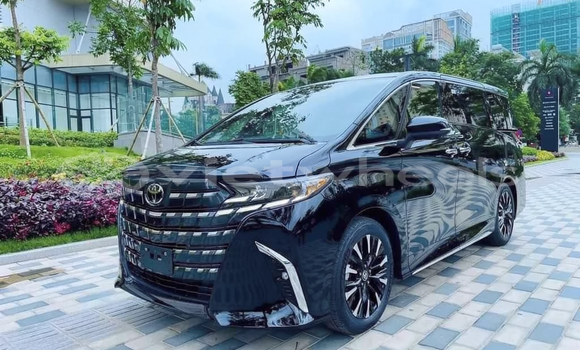 Mua Mới Toyota Alphard Xe ô tô Mua Mới Toyota Alphard Xe ô tô