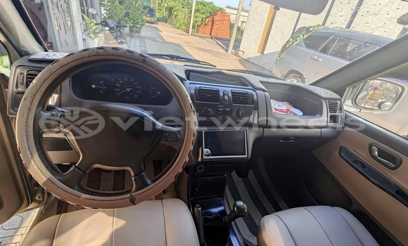 Mua Đã sử dụng Mitsubishi Jolie Xe ô tô Mua Đã sử dụng Mitsubishi Jolie Xe ô tô