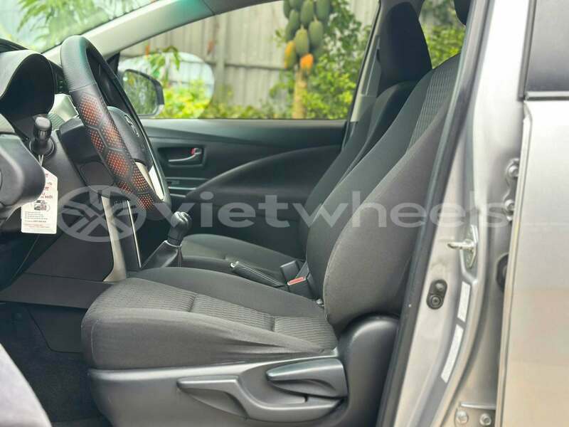 Big with watermark toyota innova hanoi hue 47442