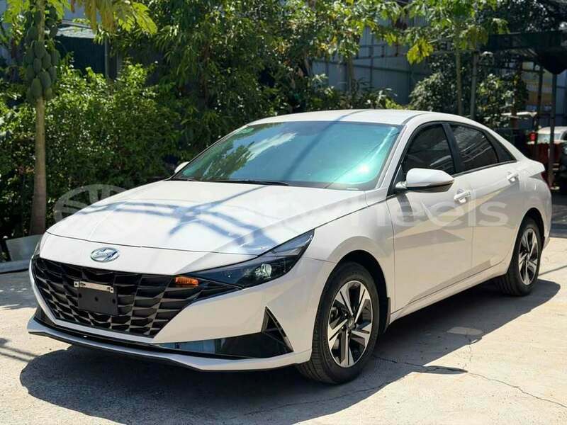 Big with watermark hyundai elantra hanoi hue 47443