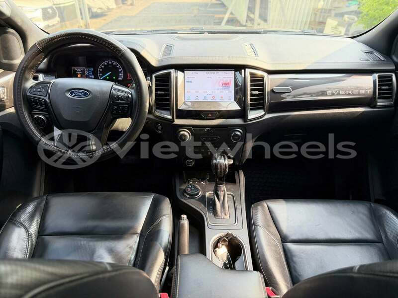 Big with watermark ford everest none cao bang 47451