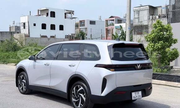 Mua Đã sử dụng Vinfast SA Xe ô tô Mua Đã sử dụng Vinfast SA Xe ô tô