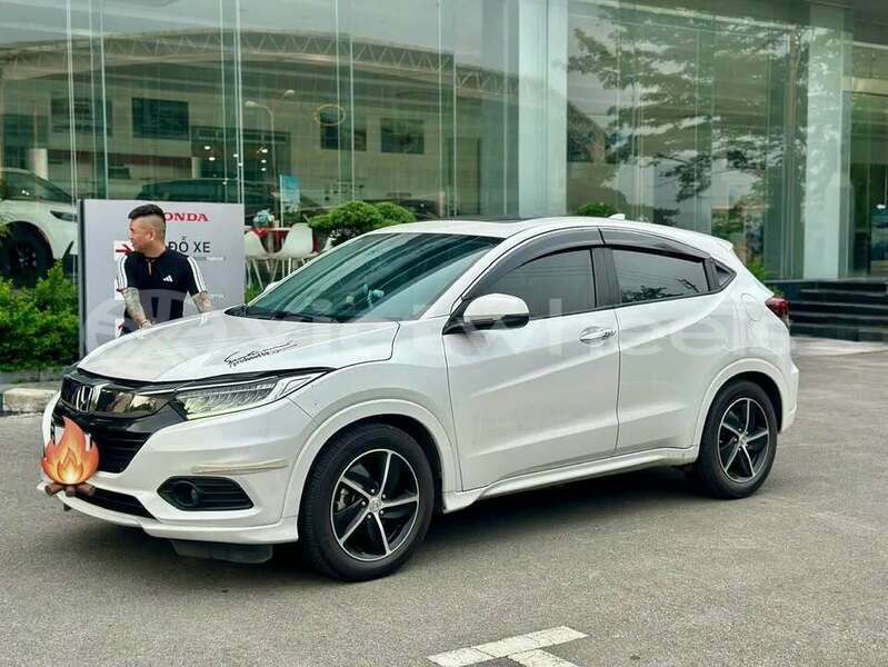 Big with watermark honda hr v hanoi hue 47472