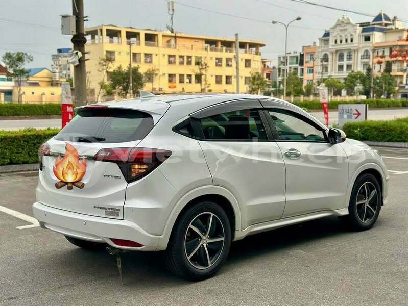 Big with watermark honda hr v hanoi hue 47472