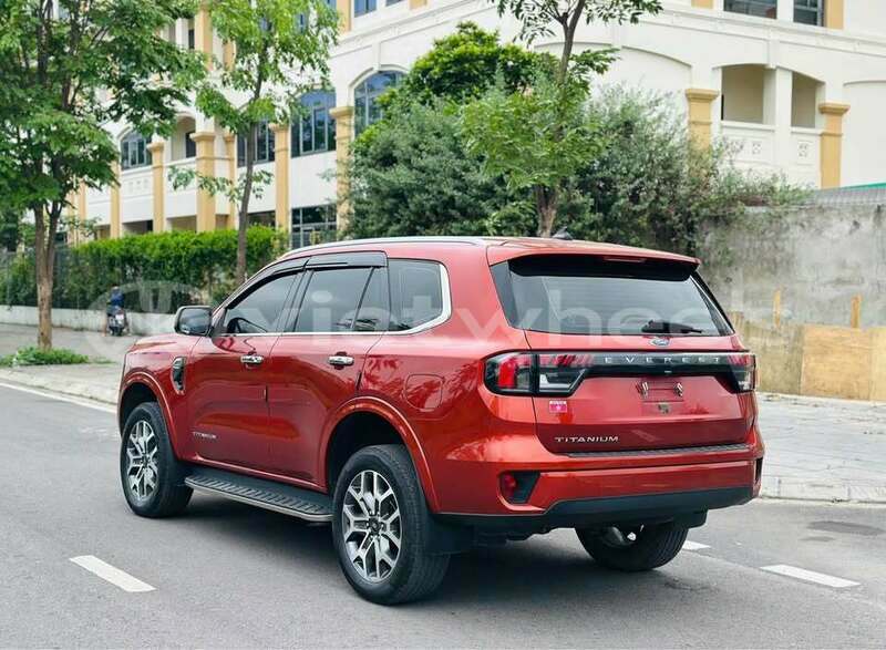 Big with watermark ford everest none cao bang 47473