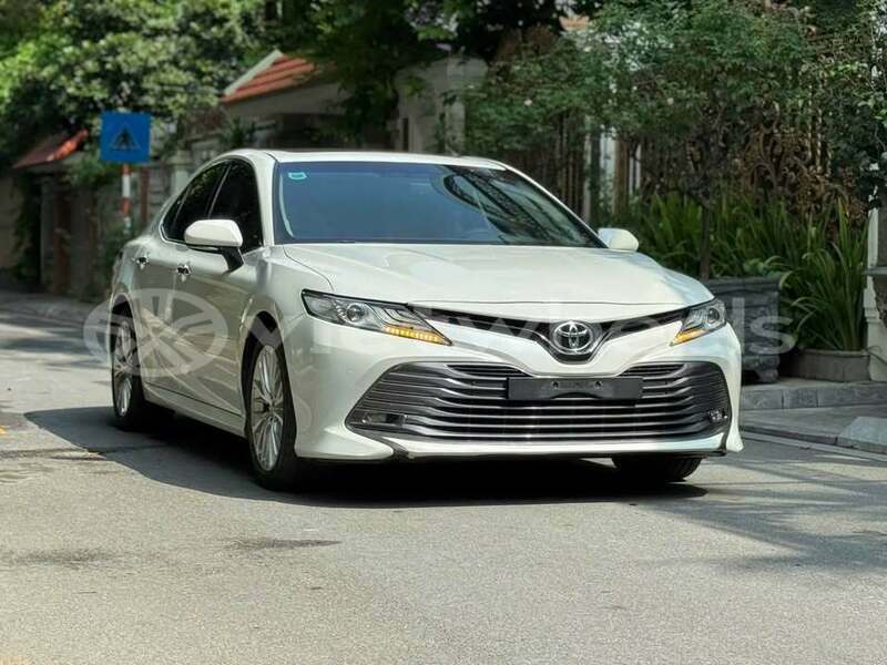 Big with watermark toyota camry hanoi gia lai 47475