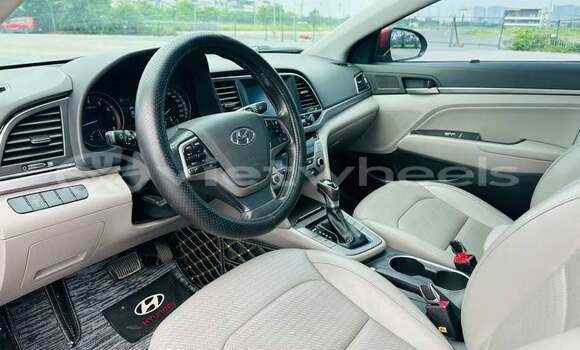 Mua Đã sử dụng Hyundai Elantra Xe ô tô Mua Đã sử dụng Hyundai Elantra Xe ô tô