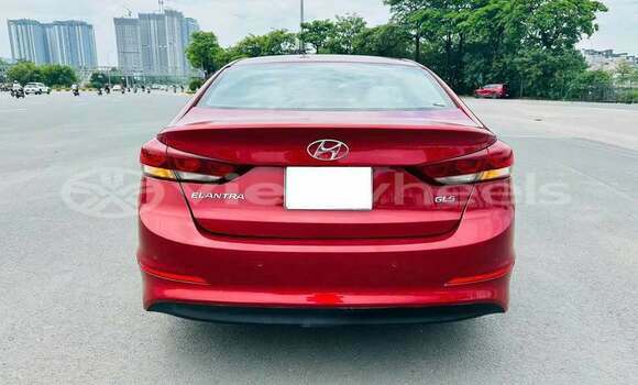 Mua Đã sử dụng Hyundai Elantra Xe ô tô Mua Đã sử dụng Hyundai Elantra Xe ô tô