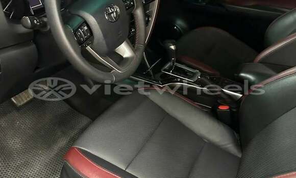 Mua Đã sử dụng Toyota Fortuner Xe ô tô Mua Đã sử dụng Toyota Fortuner Xe ô tô