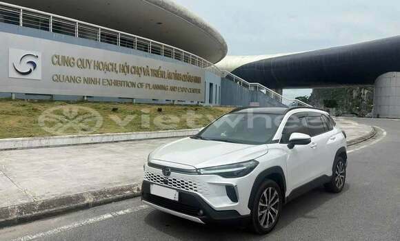 Mua Đã sử dụng Toyota CROSS Xe ô tô Mua Đã sử dụng Toyota CROSS Xe ô tô