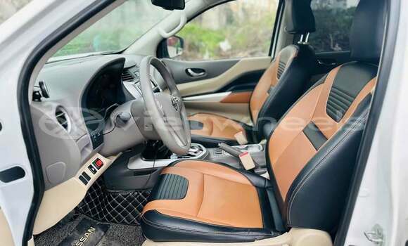 Mua Đã sử dụng Nissan Navara Xe ô tô Mua Đã sử dụng Nissan Navara Xe ô tô